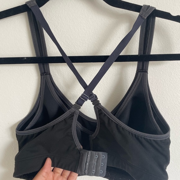 VS X Sexy Sport Bra - Picture 2 of 8